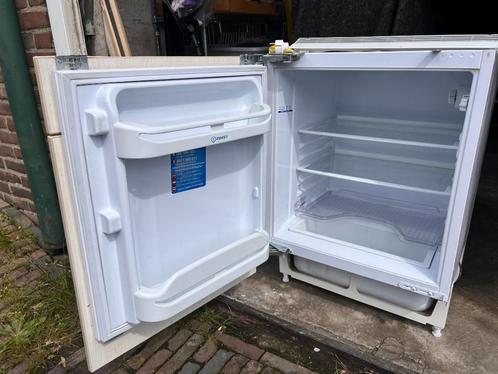 Indesit TS 1612 koelkast onderbouw - Vaste prijs € 50, Witgoed en Apparatuur, Koelkasten en IJskasten, Gebruikt, Zonder vriesvak