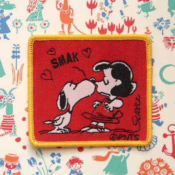 Snoopy en Lucy opnaai plaatje patch badge applicatie embleem