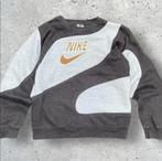 Nike Renewed Sweater – Grijs met Gouden Logo - Maat M, Maat 48/50 (M), Nike, Ophalen of Verzenden, Grijs