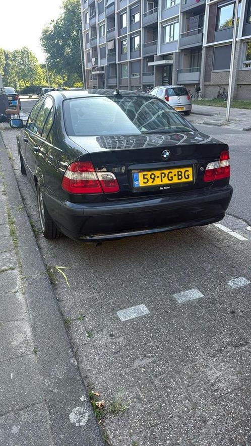 BMW 3-Serie 2.0 I 318 2004 Zwart, Auto's, BMW, Particulier, 3-Serie, Benzine, C, Sedan, Handgeschakeld, Origineel Nederlands, Zwart