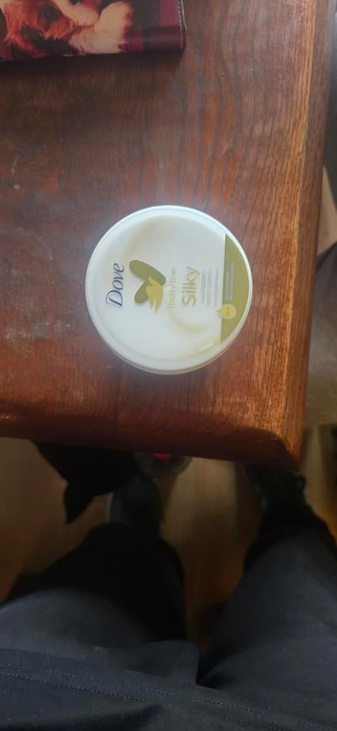 Dove bodylotion silky skin 300ml, Ophalen of Verzenden, Nieuw, Gehele gezicht