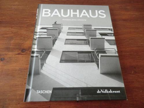 boek - Bauhaus - 1919-1933 - Magdalena Droste - taschen 4, Boeken, Kunst en Cultuur | Architectuur, Zo goed als nieuw, Stijl of Stroming