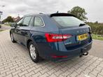 Skoda Superb Combi 1.5 TSI ACT Business Edition, Apple Carpl, Voorwielaandrijving, Stof, 4 cilinders, Blauw