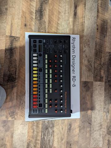 Behringer RD-8 Rhythm Designer - Drum Machine beschikbaar voor biedingen