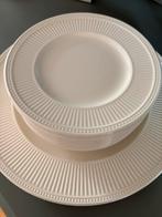 Wedgewood Windsor gebaksset, Huis en Inrichting, Keuken | Servies, Ophalen, Zo goed als nieuw, Bord(en), Wedgwood