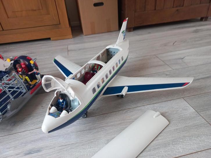 Playmobil groot vliegtuig, Moerasboot, Veerboot + Po, Kinderen en Baby's, Speelgoed | Playmobil, Ophalen