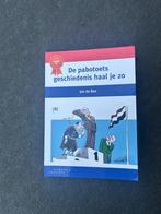 Jan de Bas - De pabotoets geschiedenis haal je zo, 20e eeuw of later, Jan de Bas, Nieuw, Ophalen of Verzenden