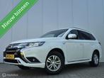 MITSUBISHI OUTLANDER 2.4 PHEV PURE/CAMERA/FULL LED/KEYLESS/2, Automaat, Euro 6, 4 cilinders, 1865 kg