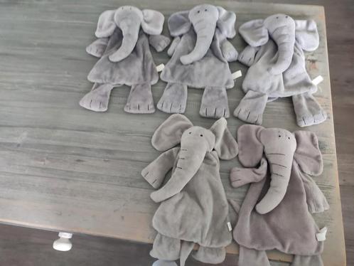 5x difrax olifanten knuffels grijs, Kinderen en Baby's, Speelgoed | Knuffels en Pluche, Zo goed als nieuw, Overige typen, Ophalen of Verzenden