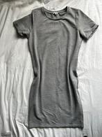 grijs t-shirt jurkje met patroon distrikt norrebro maat s, Distrikt, Ophalen of Verzenden, Zo goed als nieuw, Maat 36 (S)