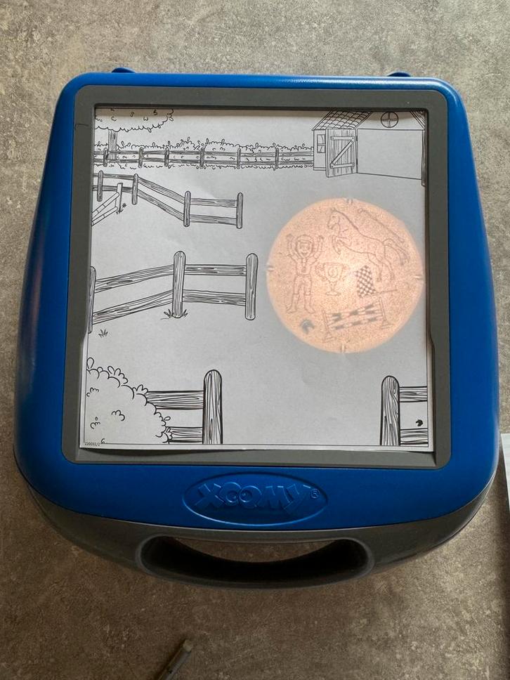 Xoomy tekenmachine Ravensburger, Hobby en Vrije tijd, Tekenen, Zo goed als nieuw, Overige typen, Ophalen