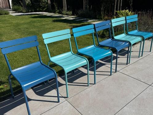 6x Fermob Luxembourg stoelen – blauwgroene mix - Euro 1.100, Tuin en Terras, Tuinstoelen, Zo goed als nieuw, Aluminium, Stapelbaar