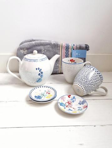 Flora Castle servies zgan beschikbaar voor biedingen