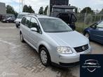 Volkswagen Touran 1.6|Trendline|Automaat|98DKM|Lees Tekst, Auto's, Volkswagen, Stof, Zwart, 4 cilinders, Origineel Nederlands