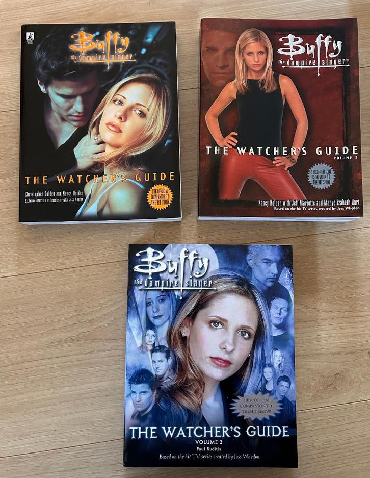 Buffy the Vampire Slayer The Watcher's Guide 1, 2 en 3 (set), Boeken, Film, Tv en Media, Zo goed als nieuw, Tv-serie, Verzenden