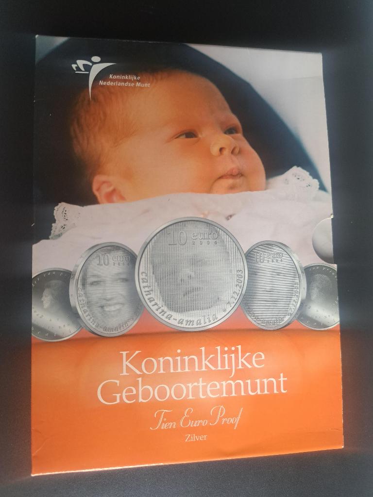 2004 tien euro geboorte Amalia in cassette, Postzegels en Munten, Munten | Nederland, Verzenden, Koningin Beatrix, Euro's, Losse munt