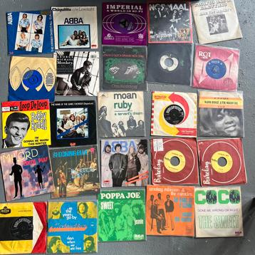 50x oude 7" inch vinyl singles Pop Beatles ABBA etc elpee lp beschikbaar voor biedingen