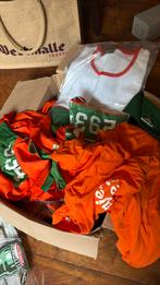 Doos met heineken t shirts, sjaal, posters, Verzamelen, Biermerken, Ophalen of Verzenden, Heineken
