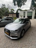 Audi A1 1.0 Tfsi 95pk S Tronic 2017 Zilvergrijs, Auto's, A1, Origineel Nederlands, 48 €/maand, Particulier