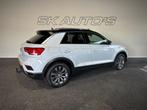 Volkswagen T-ROC 1.5 TSI STYLE BNS NAP l PANO l TREKHAAK l C, 1498 cc, 4 cilinders, Wit, Origineel Nederlands
