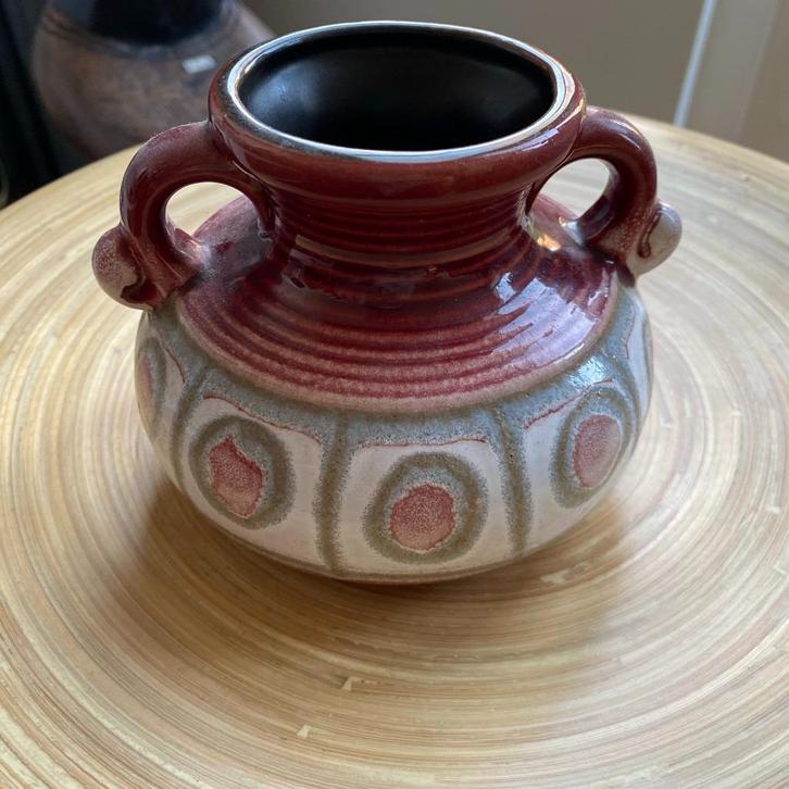 Vintage VEB Haldensleben Oost Duitsland fat lava vaasje 2978, Huis en Inrichting, Woonaccessoires | Vazen, Zo goed als nieuw, Rood