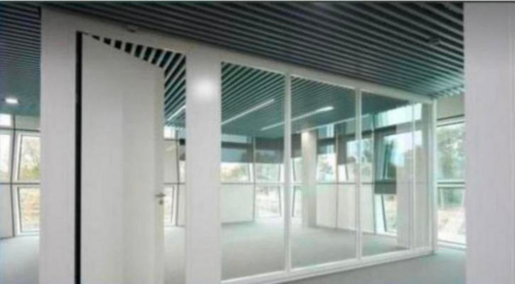 Glazen Scheidingswanden., Doe-het-zelf en Verbouw, Kozijnen en Schuifpuien, Ophalen of Verzenden, Aluminium, 225 cm of meer, Schuifpui