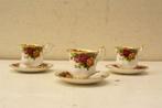 Royal Albert 3 porseleinen kopjes 3 porseleinen schaaltjes 3, Huis en Inrichting, Keuken | Servies, Ophalen of Verzenden, Gebruikt