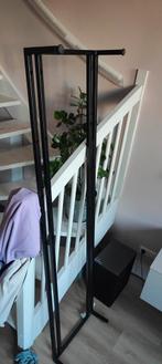 Zwart metalen TV meubel onderstel, 100 tot 150 cm, 150 tot 200 cm, Ophalen of Verzenden, Zo goed als nieuw