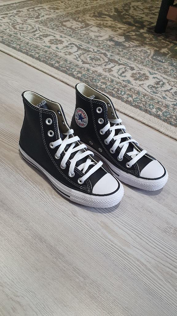 Converse sneakers maat 35 gloednieuw, Kleding | Dames, Schoenen, Zwart, Nieuw, Ophalen of Verzenden, Sneakers of Gympen
