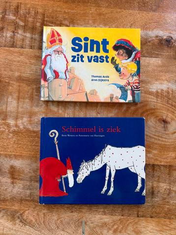 2 Kinderboeken: Sint zit vast & Schimmel is ziek beschikbaar voor biedingen