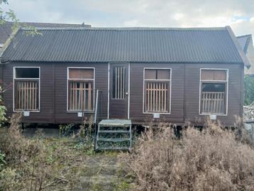 Duivenhok  beschikbaar voor biedingen