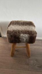 Krukje z.g.a.n., Huis en Inrichting, Krukjes, Ophalen, Zo goed als nieuw, Overige materialen