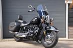 Harley Davidson FLHCS Heritage Softail Classic 114 13500 KM, Motoren, Motoren | Harley-Davidson, Chopper, Bedrijf, Cruise Control