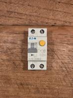 Eaton aardlekautomaat B16 / 0,03A 1P+N, Hobby en Vrije tijd, Ophalen of Verzenden, Zo goed als nieuw