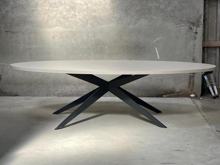 !!ACTIE!! Livin24 Eettafel, Huis en Inrichting, Tafels | Eettafels, Nieuw