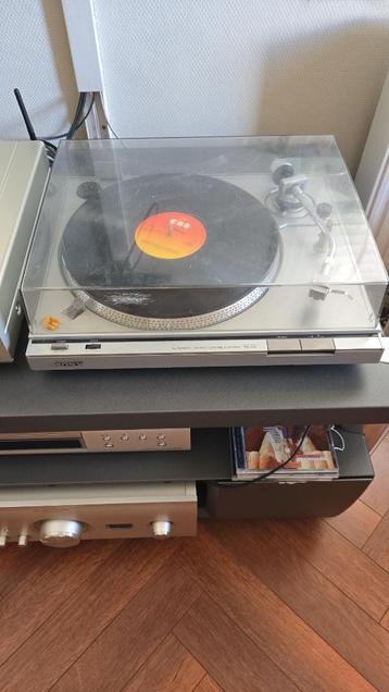 Sony PS-242 platenspeler beschikbaar voor biedingen