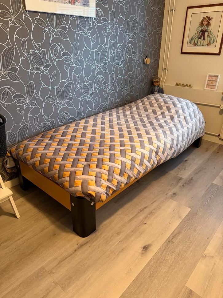 Auping Bedframe met Spiraal, Matras & Beschermer, Huis en Inrichting, Slaapkamer | Bedden, Gebruikt, Eenpersoons, 90 cm, 210 cm