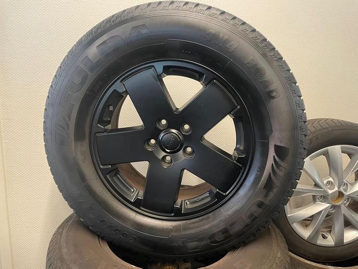 Jeep Wrangler All Terrain Banden 265/70R18, Auto-onderdelen, Banden en Velgen, Banden en Velgen, All Season, 18 inch, 265 mm, Terreinwagen