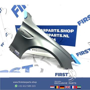 W205 S205 C63 AMG ZIJSCHERM RECHTS VOORSCHERM Mercedes SCHER beschikbaar voor biedingen