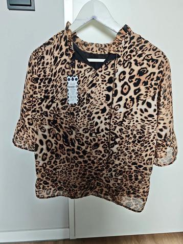 Pieces shirtje maat M beschikbaar voor biedingen