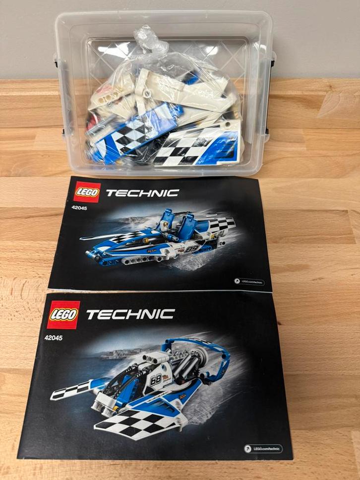 Lego technic 42045 en 42059, Kinderen en Baby's, Speelgoed | Duplo en Lego, Zo goed als nieuw, Ophalen
