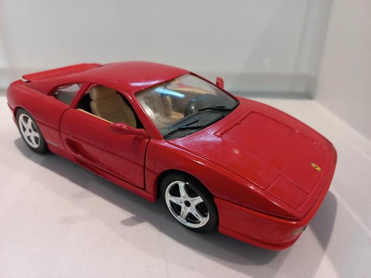 Ferrari F355 Majorette 1:18 modelauto 100, Hobby en Vrije tijd, Modelauto's | 1:18, Zo goed als nieuw, Auto, Bburago, Ophalen of Verzenden