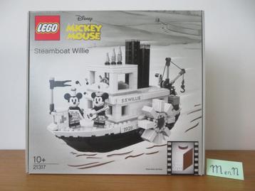 LEGO 21317 Disney Steamboat Willie Mickey Mouse Minnie Mouse beschikbaar voor biedingen