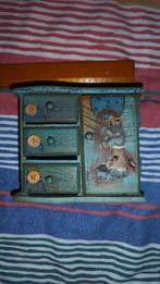 Kastje voor poppen, Ophalen of Verzenden, Zo goed als nieuw, Overige typen