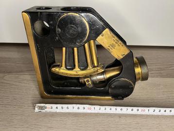 Clinometer 1941 beschikbaar voor biedingen