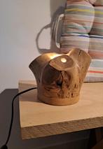 Massiefhouten tafellampje boomstam rustiek, Huis en Inrichting, Lampen | Tafellampen, Ophalen of Verzenden, Zo goed als nieuw