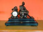 Klok / schouwgarnituur in brons en marmer, Antiek en Kunst, Antiek | Klokken, Ophalen