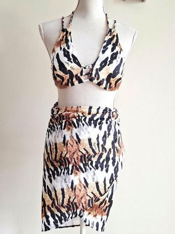 Chique Italiaans strand set pareo met top, in tijger print beschikbaar voor biedingen