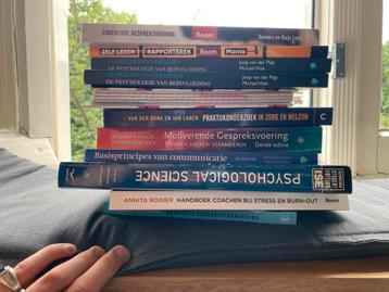 Toegepaste psychologie boeken han 1e jaar beschikbaar voor biedingen