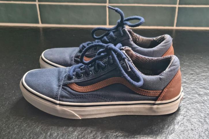 Donkerblauwe Old Skool Vans sneakers - maat 39, Kleding | Dames, Schoenen, Zo goed als nieuw, Sneakers of Gympen, Blauw, Ophalen of Verzenden